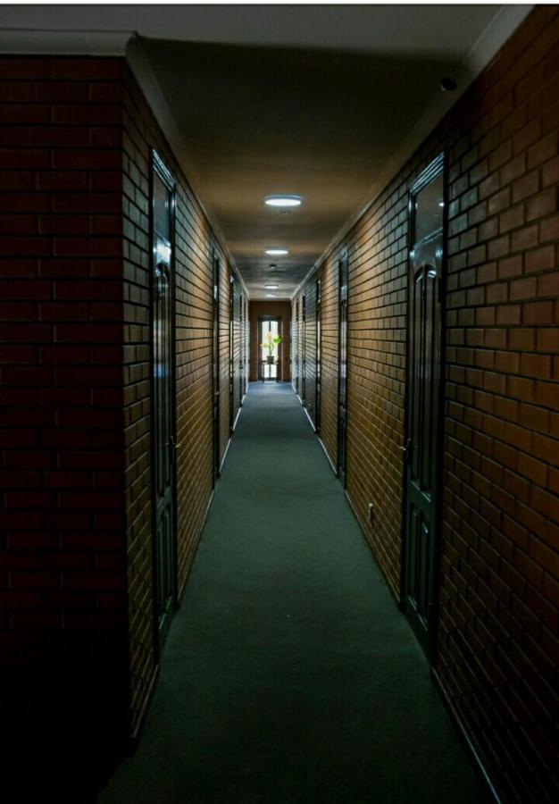Hotel-Restaurant Complex S Legkim Parom Бровары Экстерьер фото